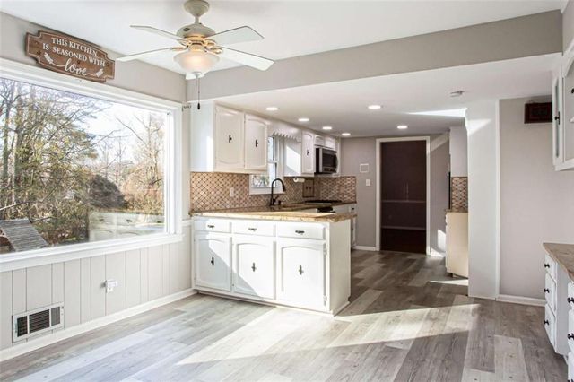 1937 Crescent Drive, Snellville, GA 30078