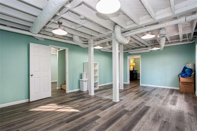 1937 Crescent Drive, Snellville, GA 30078