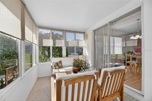 1024 NEW WINSOR LOOP 1024, Sun City Center, FL 33573