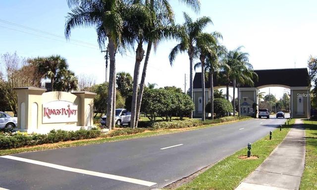 1024 NEW WINSOR LOOP 1024, Sun City Center, FL 33573