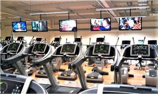 1024 NEW WINSOR LOOP 1024, Sun City Center, FL 33573