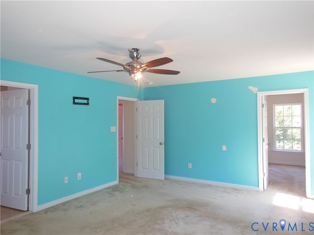 6107 Kings Crest Dr, Chesterfield, VA 23832