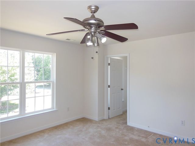 6107 Kings Crest Dr, Chesterfield, VA 23832