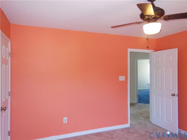 6107 Kings Crest Dr, Chesterfield, VA 23832