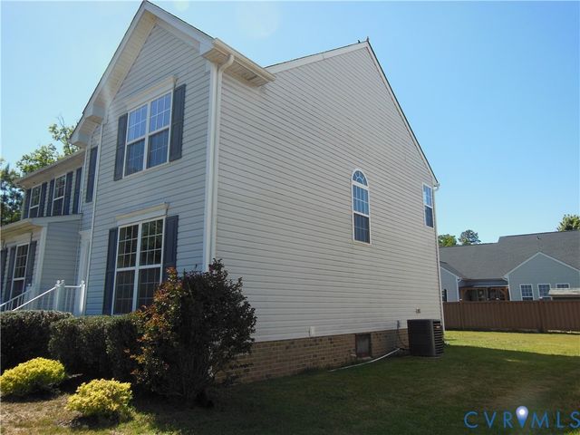 6107 Kings Crest Dr, Chesterfield, VA 23832