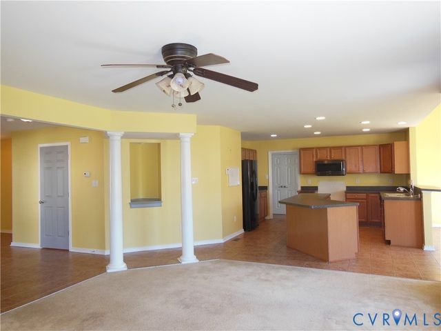 6107 Kings Crest Dr, Chesterfield, VA 23832