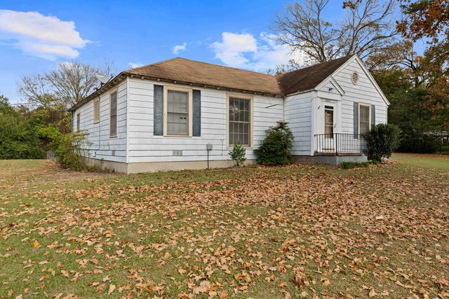 2803 stone rd, Kilgore, TX 75662