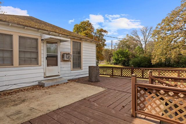 2803 stone rd, Kilgore, TX 75662