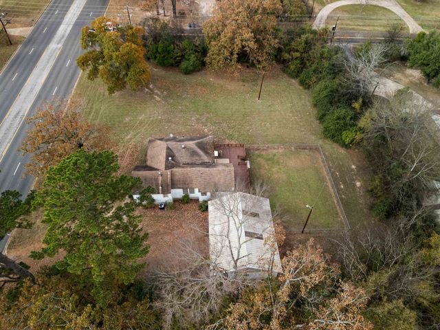 2803 stone rd, Kilgore, TX 75662