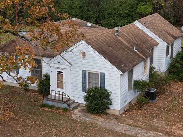 2803 stone rd, Kilgore, TX 75662