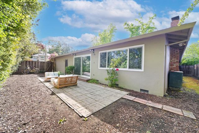 997 Ilima Way, Palo Alto, CA 94306