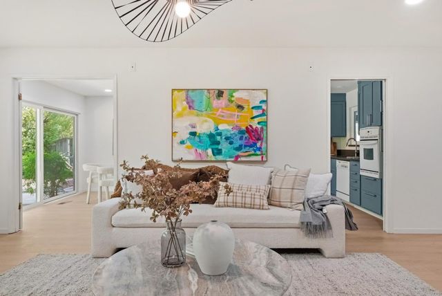 997 Ilima Way, Palo Alto, CA 94306