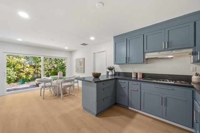 997 Ilima Way, Palo Alto, CA 94306