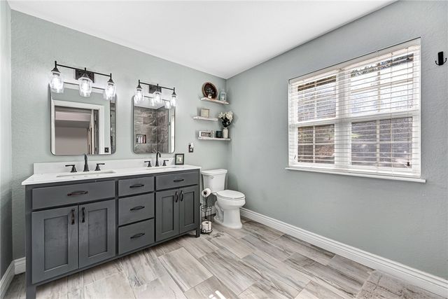 14 Hessle Circle, Bella Vista, AR 72714