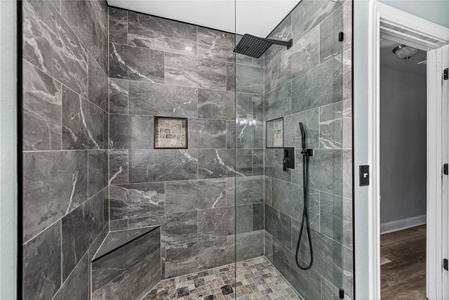 14 Hessle Circle, Bella Vista, AR 72714