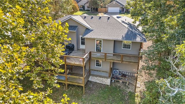 14 Hessle Circle, Bella Vista, AR 72714