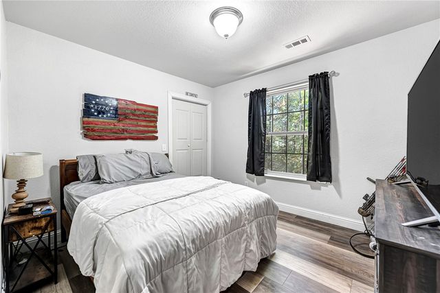 14 Hessle Circle, Bella Vista, AR 72714