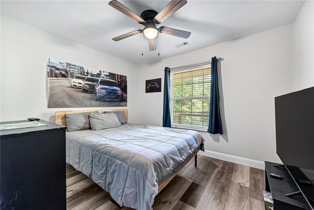 14 Hessle Circle, Bella Vista, AR 72714