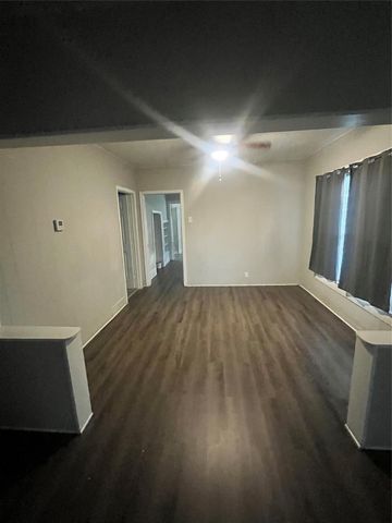 1401 Edison Street, Baytown, TX 77520