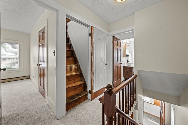 27 Park St, Woburn, MA 01801