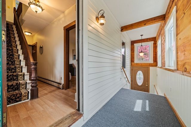 27 Park St, Woburn, MA 01801