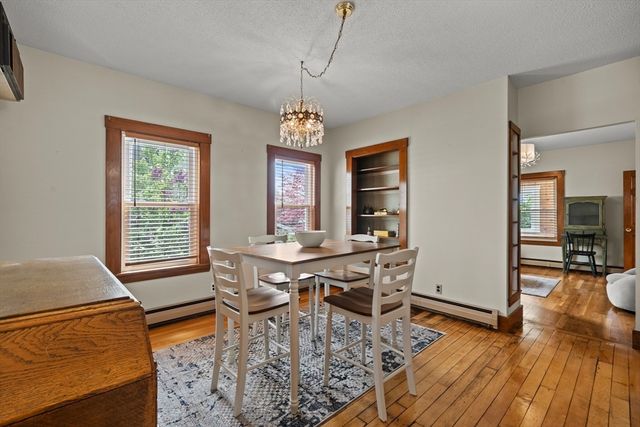 27 Park St, Woburn, MA 01801