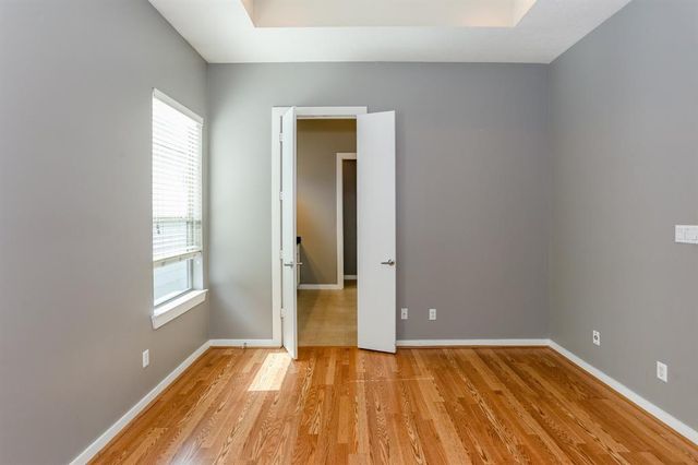 4030 Center Street, Houston, TX 77007