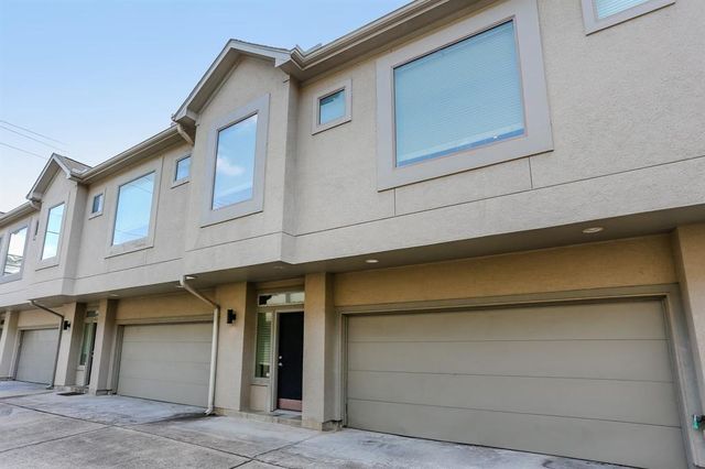 4030 Center Street, Houston, TX 77007