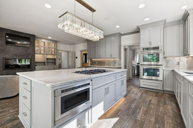 827 Maxwell Ct, Nashville, TN 37220