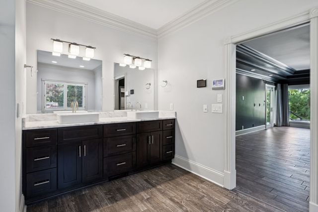 827 Maxwell Ct, Nashville, TN 37220