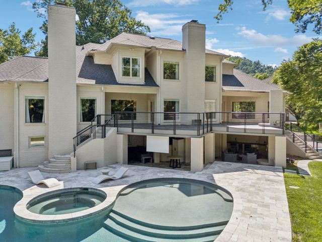 827 Maxwell Ct, Nashville, TN 37220