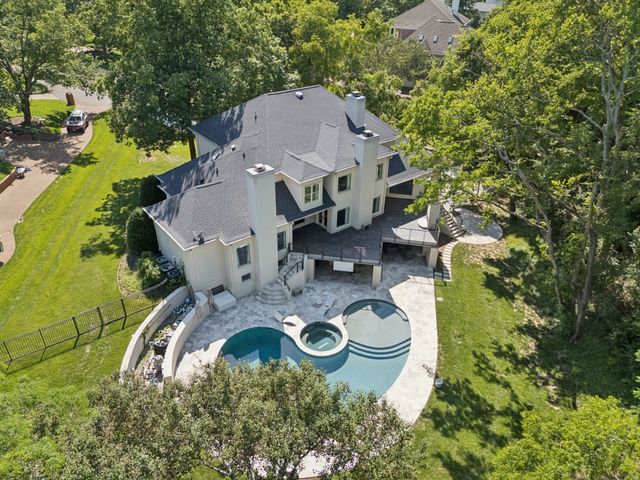 827 Maxwell Ct, Nashville, TN 37220
