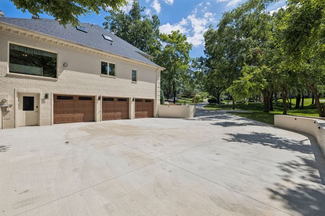 827 Maxwell Ct, Nashville, TN 37220