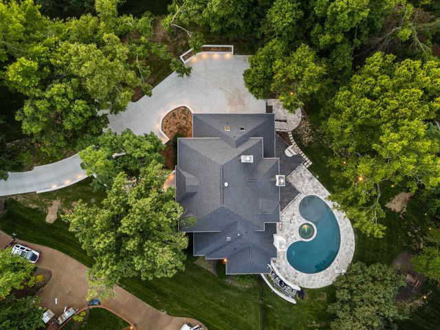 827 Maxwell Ct, Nashville, TN 37220