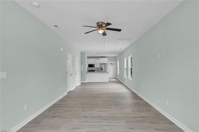 423A Elcinoco DR, Elizabeth City, NC 27909