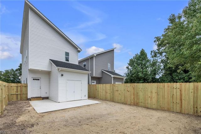 423A Elcinoco DR, Elizabeth City, NC 27909