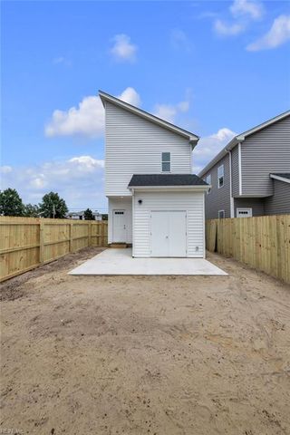 423A Elcinoco DR, Elizabeth City, NC 27909