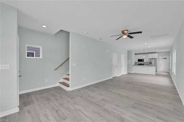 423A Elcinoco DR, Elizabeth City, NC 27909