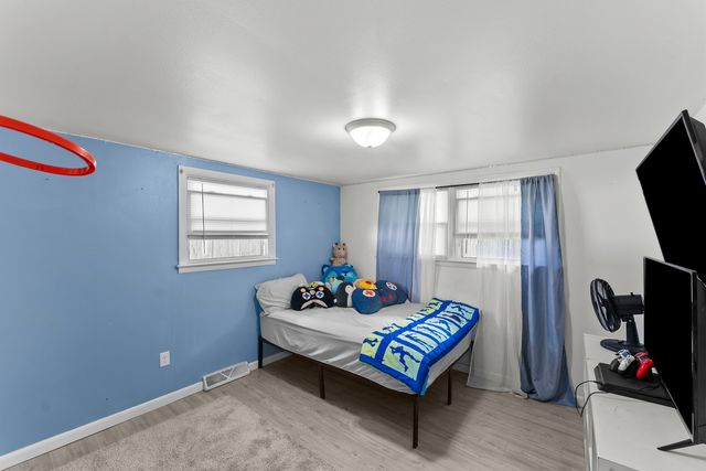 2313 12th Street, Silvis, IL 61282