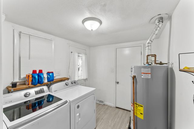 2313 12th Street, Silvis, IL 61282