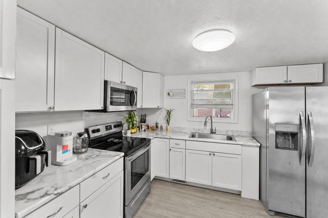 2313 12th Street, Silvis, IL 61282
