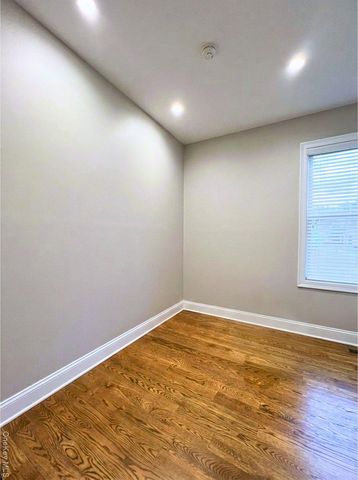 20-71 41st Street, Astoria, NY 11105