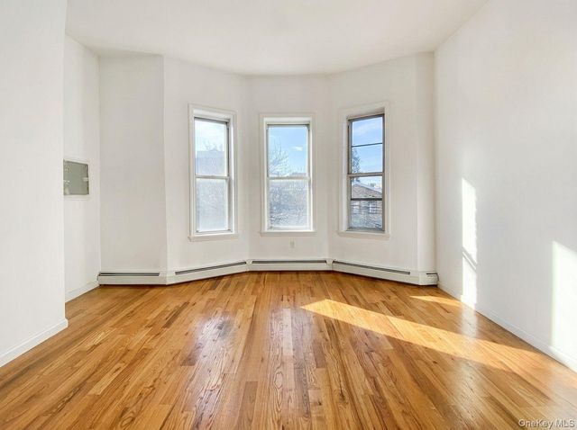 20-71 41st Street, Astoria, NY 11105