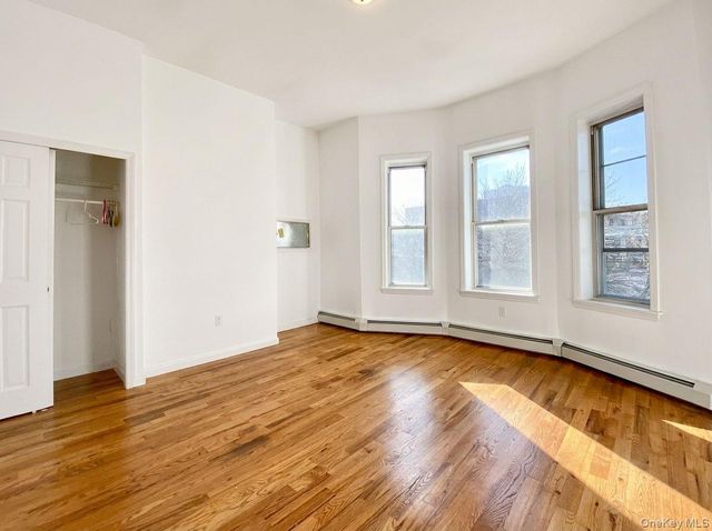 20-71 41st Street, Astoria, NY 11105