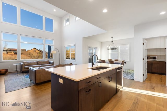 1976 Vaquero Parkway, Bozeman, MT 59718