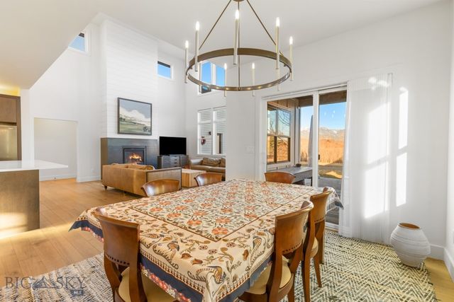 1976 Vaquero Parkway, Bozeman, MT 59718
