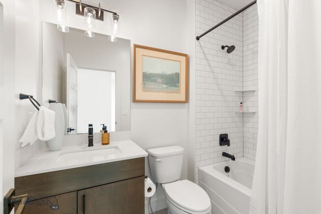1976 Vaquero Parkway, Bozeman, MT 59718