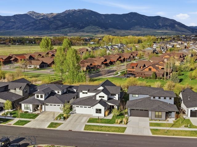 1976 Vaquero Parkway, Bozeman, MT 59718