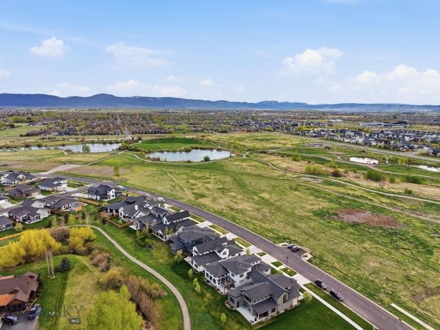 1976 Vaquero Parkway, Bozeman, MT 59718