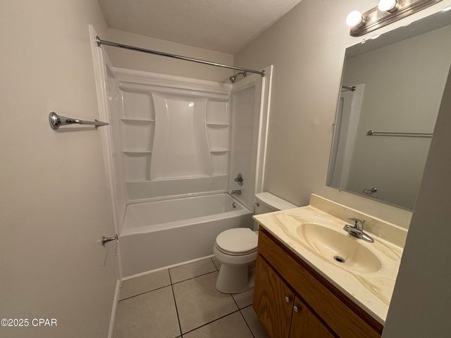 1100 Frankford Avenue B, Panama City, FL 32401